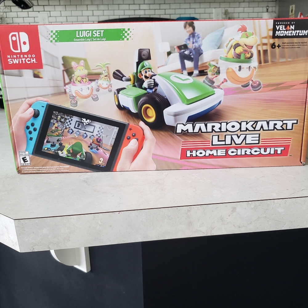 Ninendo Mario Kart Live: Home Circuit-Luigi Set